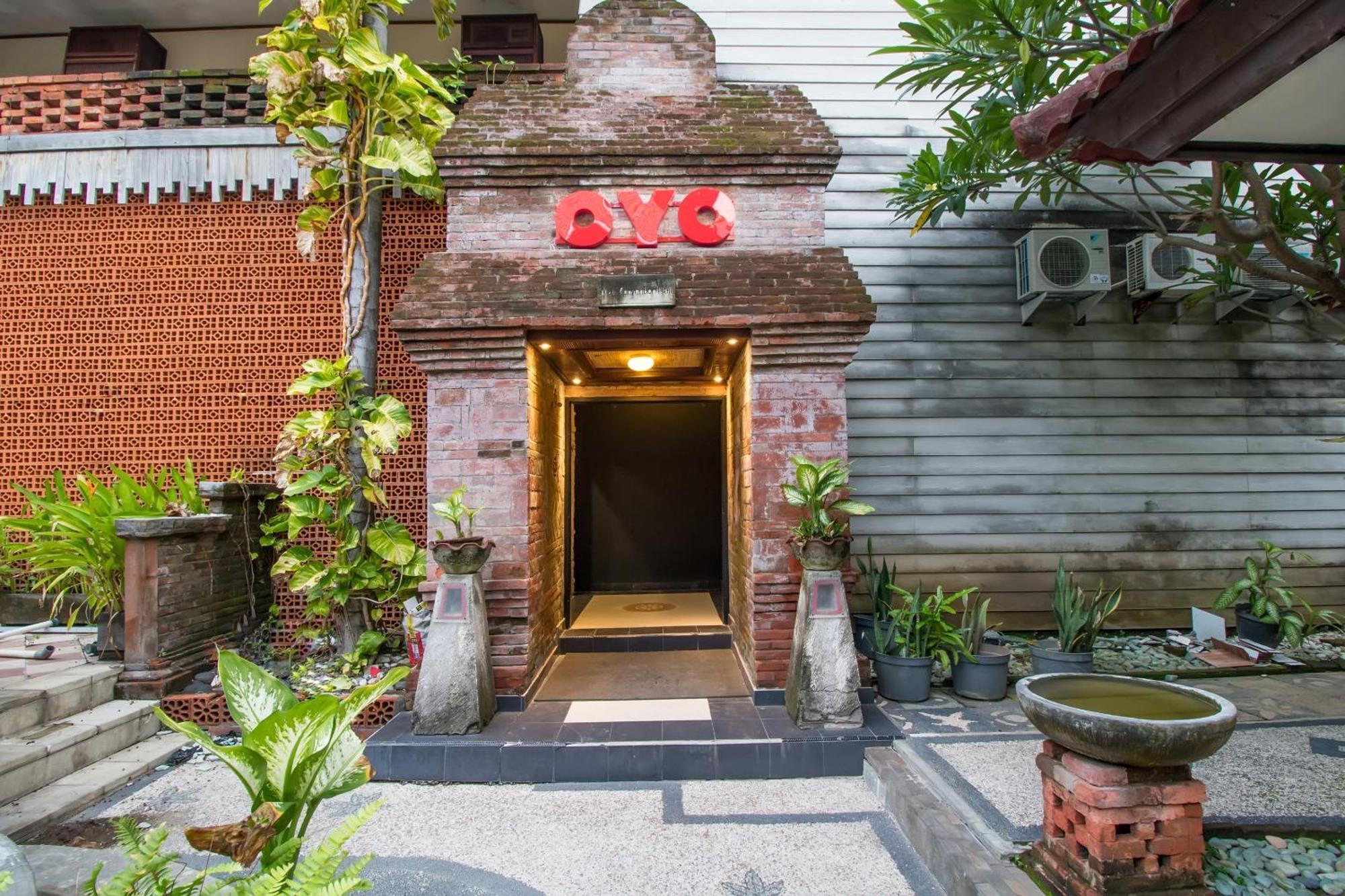 Super Oyo 3118 Maxi Budget Kuta  Exterior photo
