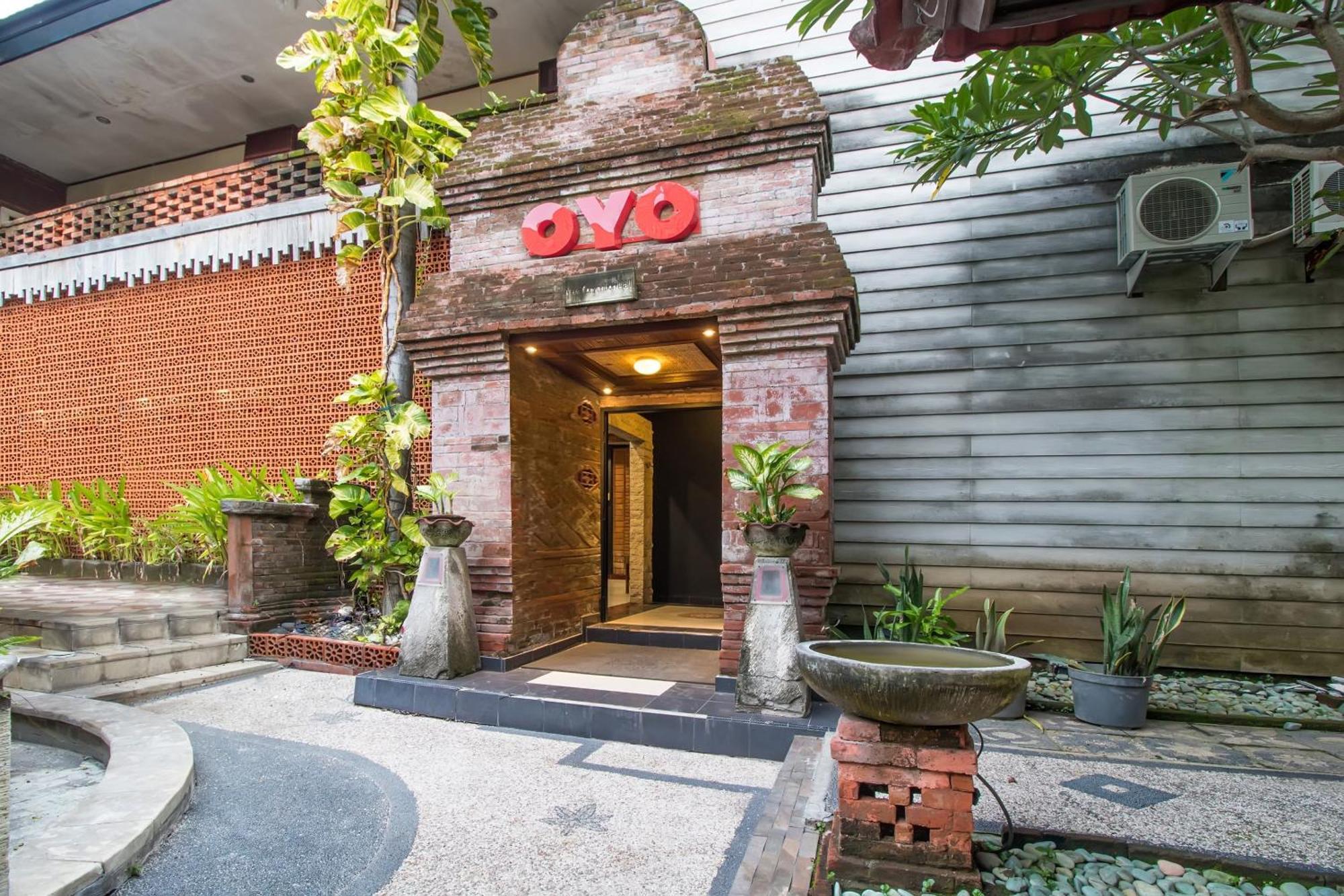 Super Oyo 3118 Maxi Budget Kuta  Exterior photo